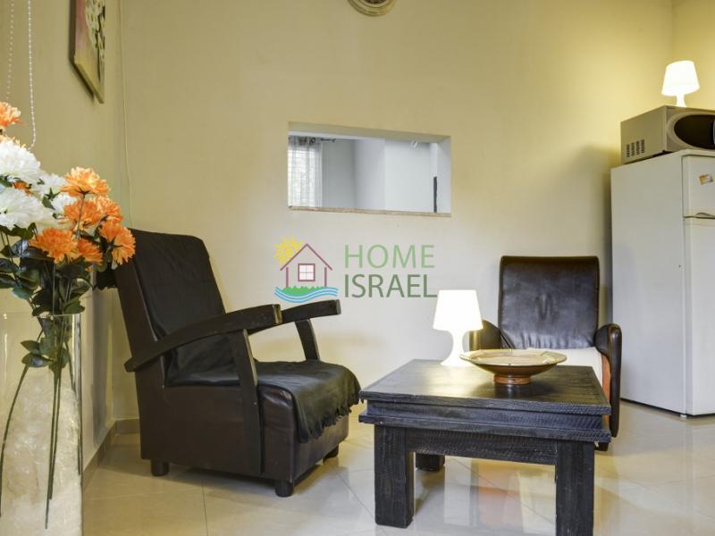 Трехкомнатная квартира в Тель-Авиве.